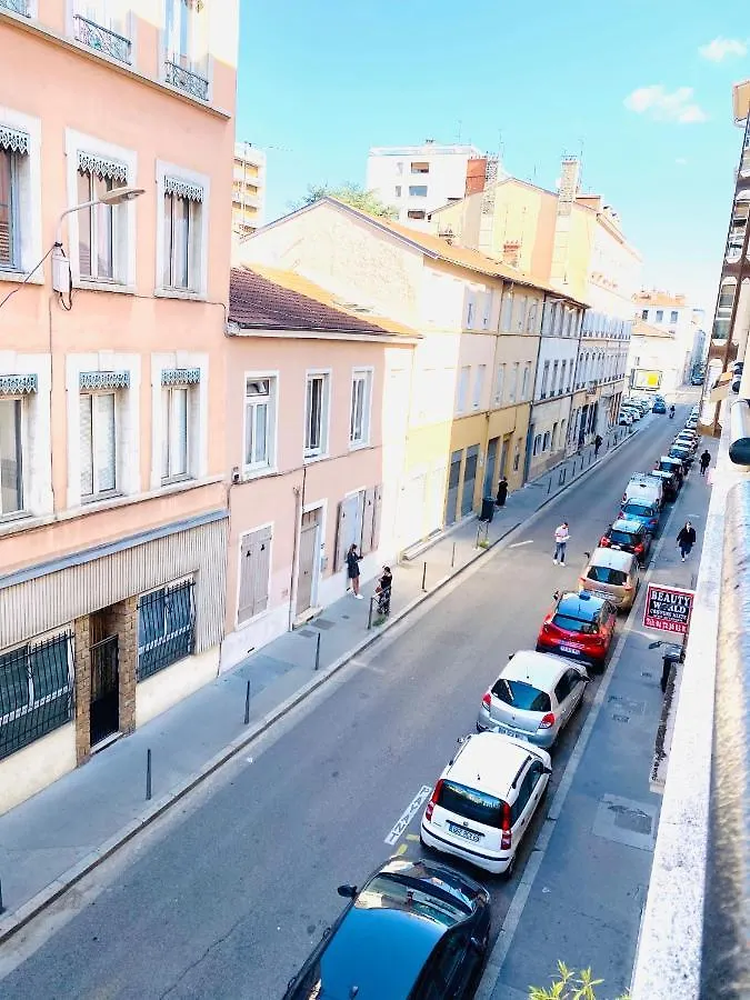 Appartement studio ZEN gare part Dieu Lyon